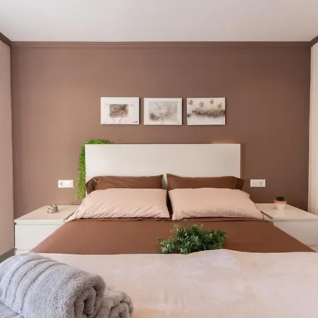 Salou-cordoba-center-pool-2bed-portavntura-aa-wifi16