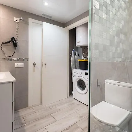 Salou-cordoba-center-pool-2bed-portavntura-aa-wifi16 *